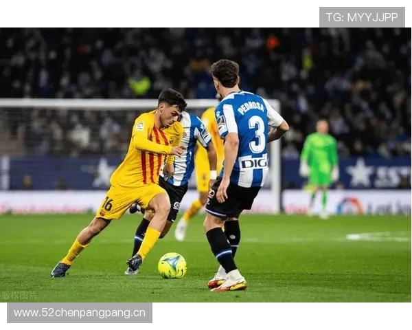 塞维利亚保级压力讨论：近期形势变化对球队稳定性构成考验