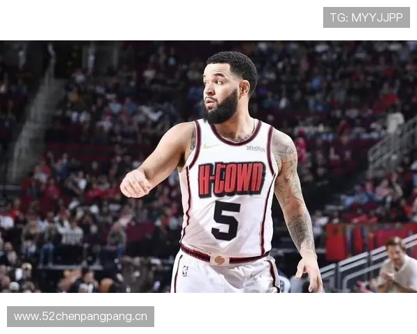 范弗利特突破制造防守压力 提升关键时刻得分效率